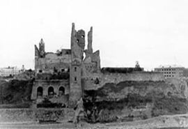 Нарвский замок после войны